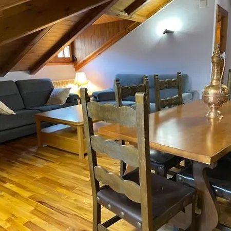 Casa Conchita De Benasque