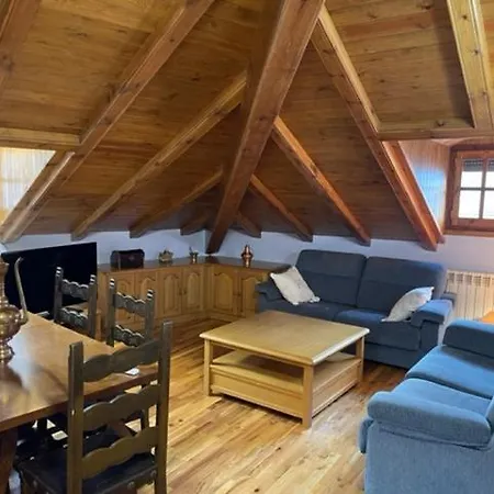 Casa Conchita De Benasque